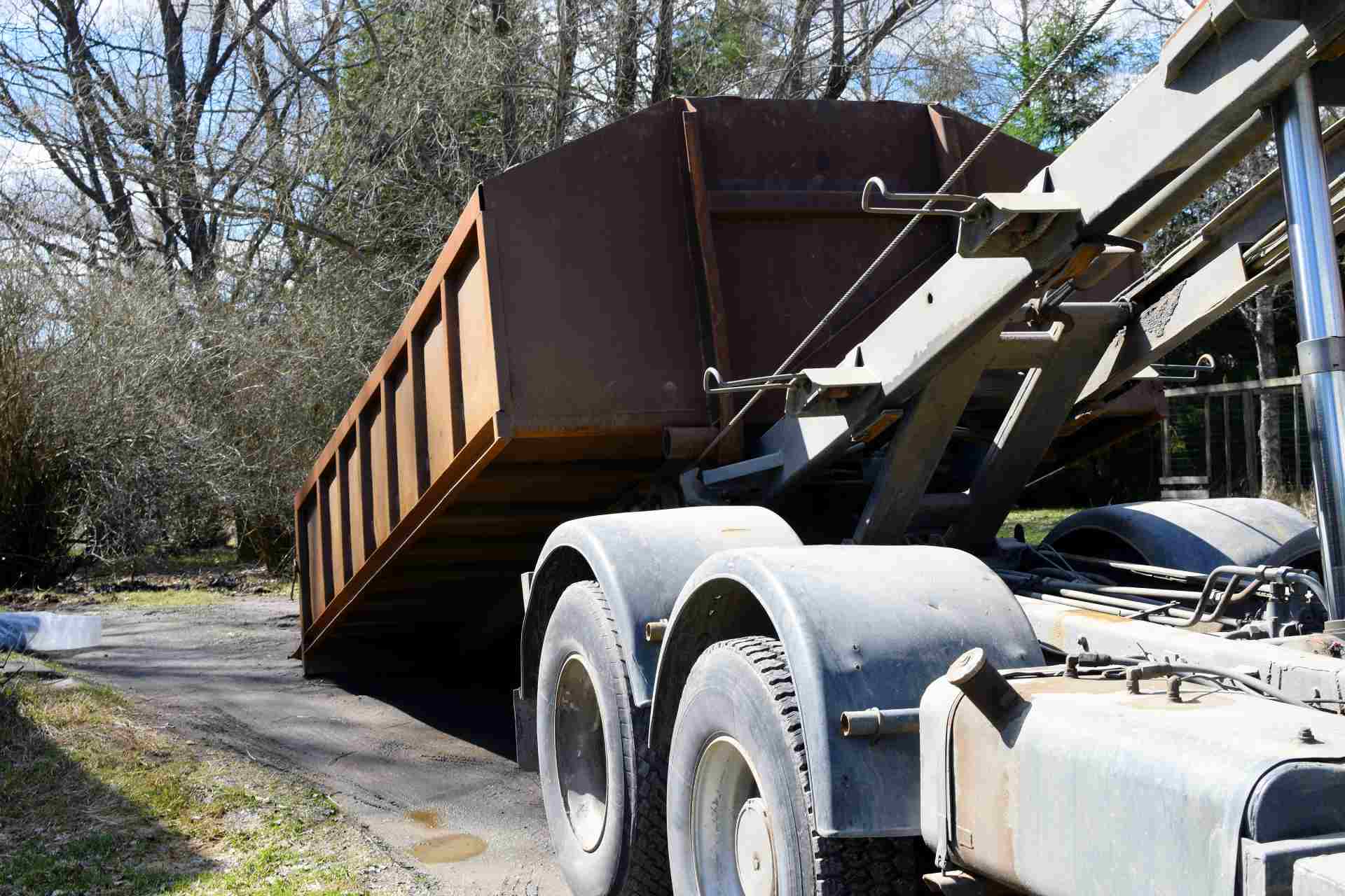 4 Things About Rental Roll-off Dumpster