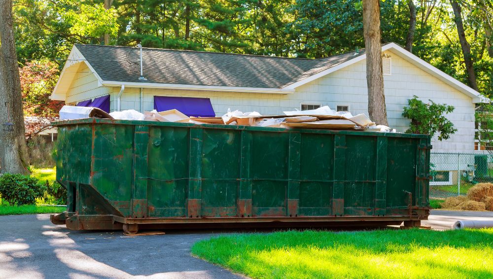 Why is Dumpster Diving Good for the Environment